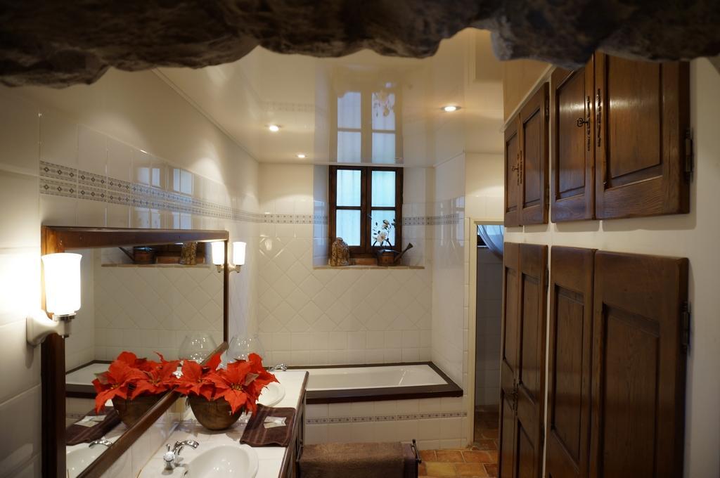 La Maison Disabelle Bed & Breakfast Teyran Ruang foto